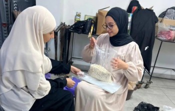 من المبادرات الإغاثية للنازحين في مخيم البداوي