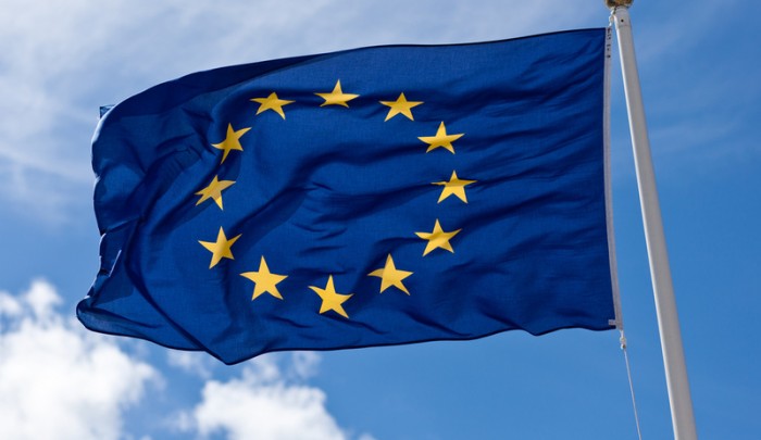 الاتحاد الأوروبي يُقيم دعوات قضائية على الدول الرافضة استقبال اللاجئين