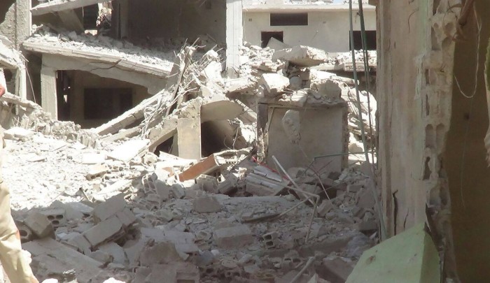 صورة أرشيفية خلال قصف سابق على مخيم درعا