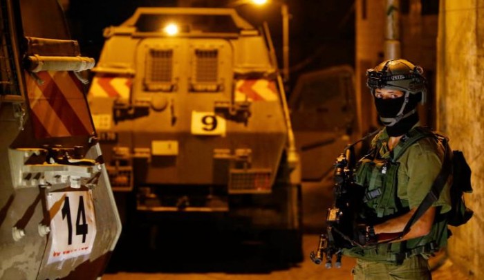 اقتحامات واعتقالات بالضفة المحتلة تطال مخيّم شعفاط وإصابة فلسطيني في نابلس