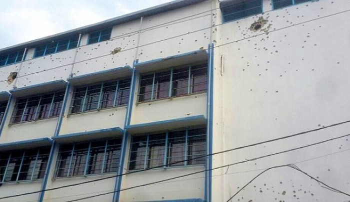 مدرسة تابعة للاونروا في مخيم عين الحلوة تضررت نتيجة الاشتباكات