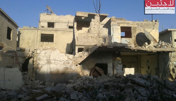 البيوت المدمرة في مخيم درعا جنوب سورية