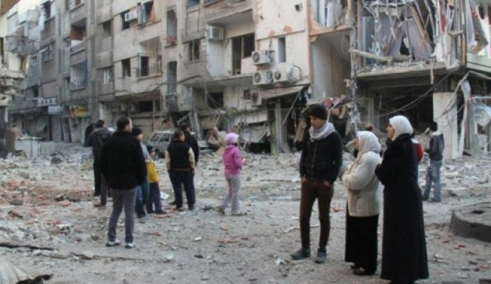"داعش" يمنع حركة دخول وخروج أهالي مخيّم اليرموك من والى مناطق سيطرته  