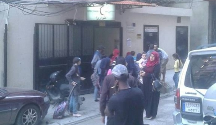 من أمام مستشفى الهلال أثناء نقل الطالبات