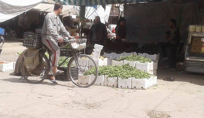 سوق في بلدة يلدا جنوب دمشق