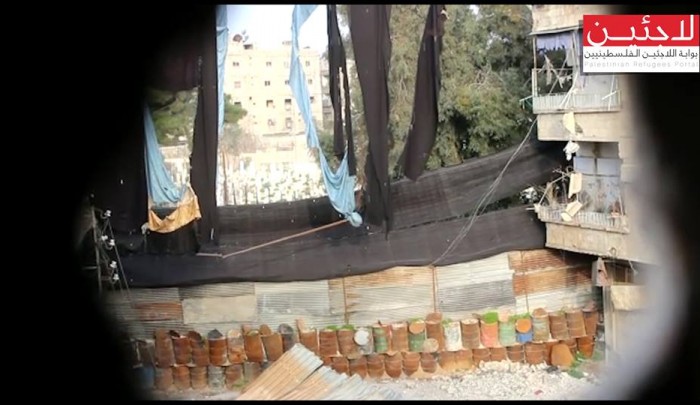 صورة أرشيفية لمقبرة الشهداءء في مخيم اليرموك