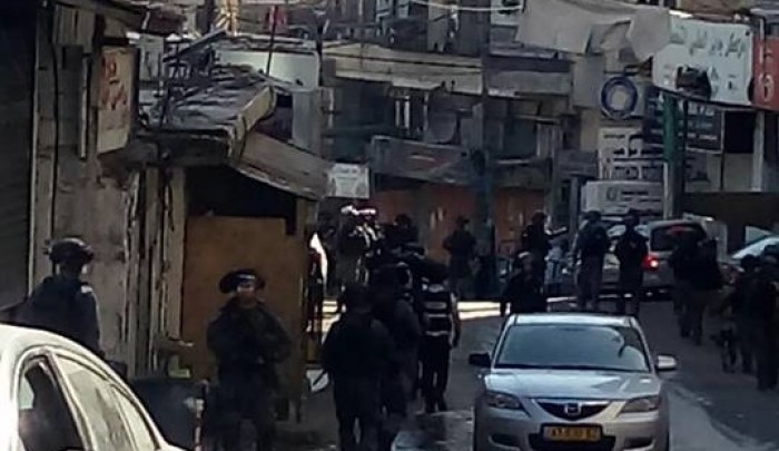 خلال اقتحام قوات الاحتلال مخيم شعفاط