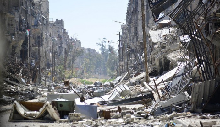 النظام و"داعش" يقصفون مناطق سيطرة "فتح الشام" في اليرموك 