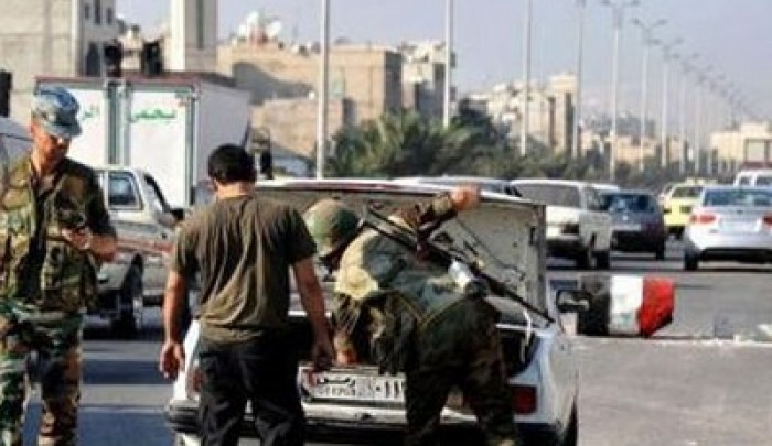 اعتقال لاجئ على حواجز النظام في دمشق