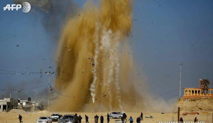 جيش الاحتلال يستهدف مناطق متفرقة بقطاع غزة بالمدفعيّة والطيران الحربي وإطلاق النار