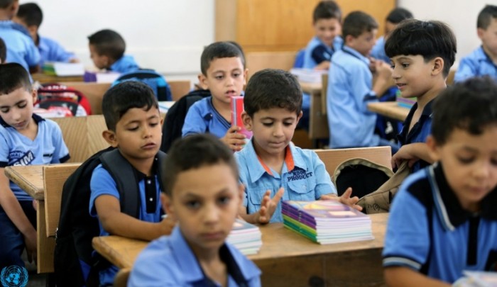 هولندا تُقدّم دعم للطلبة اللاجئين الفلسطينيين القادمين من سوريا إلى الأردن