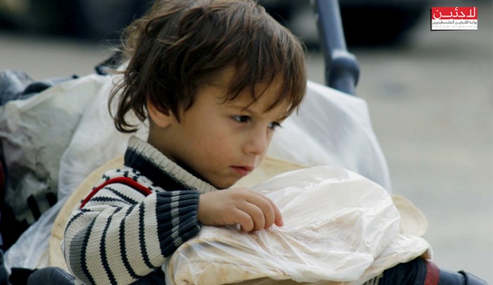 بالصور: بعد 60 يوم من الانقطاع.. الخبز يعود لأهالي مخيم اليرموك