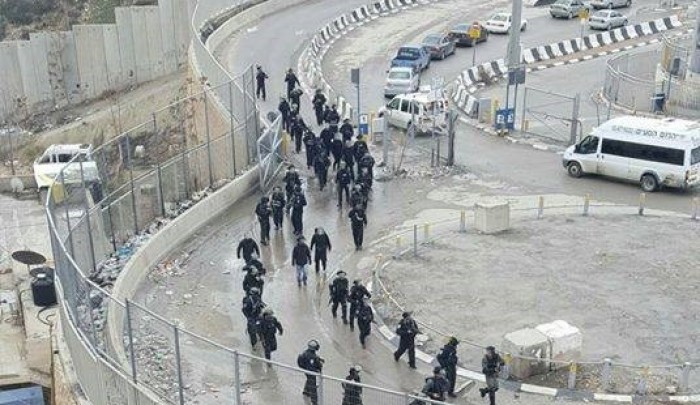مواجهات عنيفة في مخيم شعفاط واعتقال 25 فلسطينياً