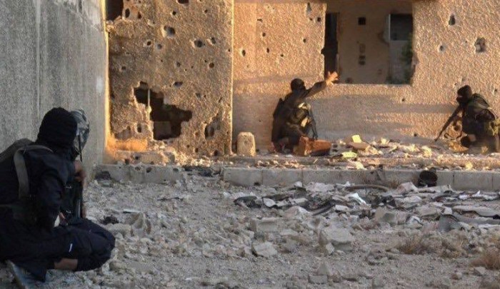 "داعش" و"فتح الشام".. قنص وتفجير واشتباكات جنوب دمشق
