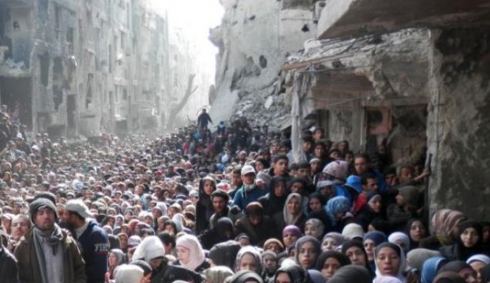 مدنيو مخيم اليرموك بين حصارين والأوضاع المعيشية في تدهور