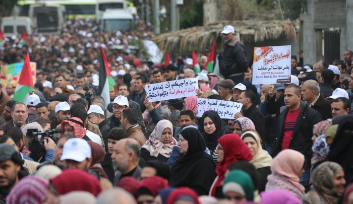 دعوات للتظاهر والاحتجاج أمام مقرات "الأونروا" في غزة الأحد المقبل