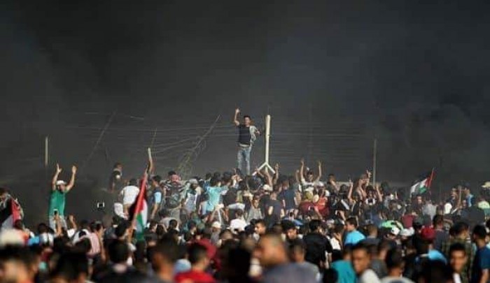 فلسطين المحتلة- من مسيرات العودة شرقي رفح جنوب قطاع غزة في جمعة "الوفاء للخان الأحمر"