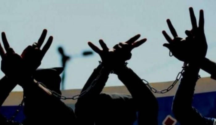 الأسيران عدنان والخطيب يُواصلان إضرابهما عن الطعام