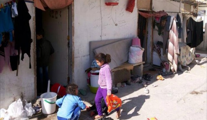 اللجنة الشعبية في إقليم الخروب تدعو المُهجّرين الفلسطينيين للتسجيل للمساعدة الشتوية