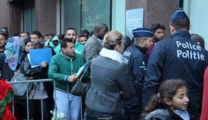 تتصاعد التوترات والضغوطات حول قضايا الهجرة في بلجيكا " انتنرت" 