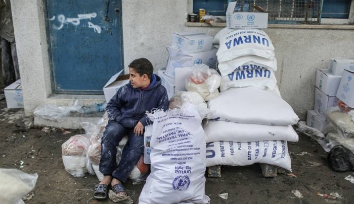 أكثر من مليون لاجئ في قطاع غزة مهددون بنقص الغذاء "انترنت" 