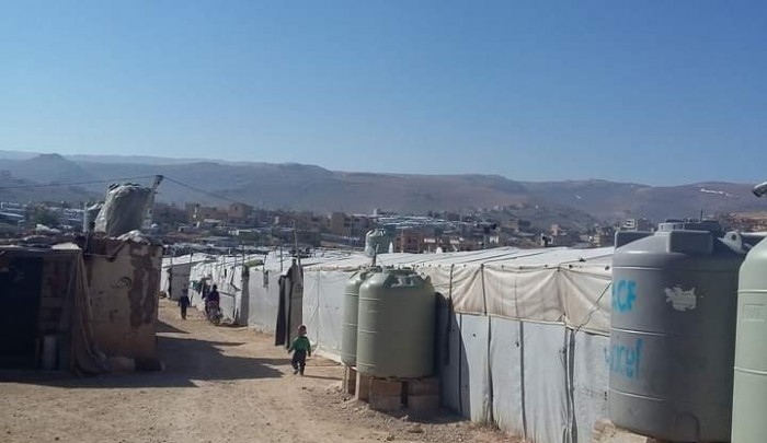تقطن 25 عائلة فلسطينية من سوريا خيماً في البقاع