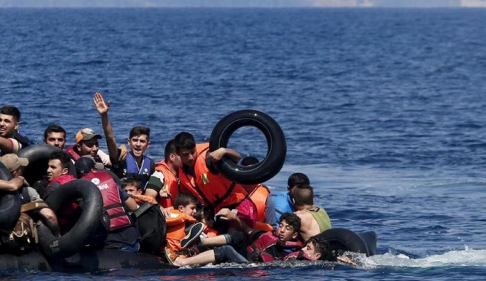 غرق قارب لمهاجرين في البحر المتوسط (صورة أرشيفية)