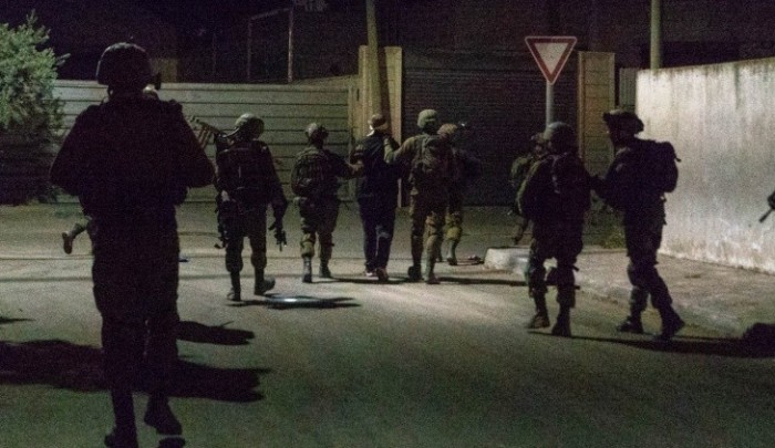 صورة أرشيفية لاعتقالات جيش الاحتلال الصهيوني في الضفة الغربية