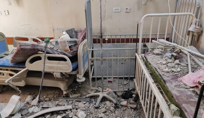 آثار استهداف الجيش "الإسرائيلي" لقسم حاضنات الأطفال في مستشفى كمال عدوان