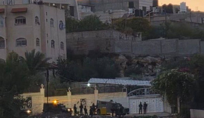 المنزل المحاصر في منطقة جبل أبو ظهير - جنين