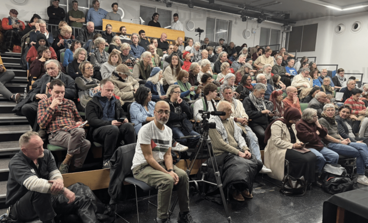 من اجتماع تحالف فلسطين في لندن