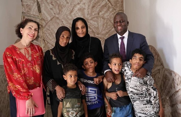 زيارة بروكلي الى مخيم اليرموك 1.jpg