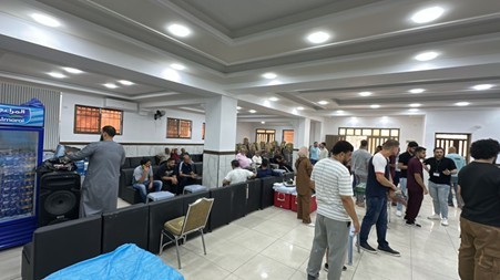 حملة للتبرع بالدم في مخيم البقعة 2.jpg