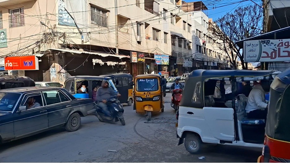 التيك توك في مخيم نهر البارد.jpg