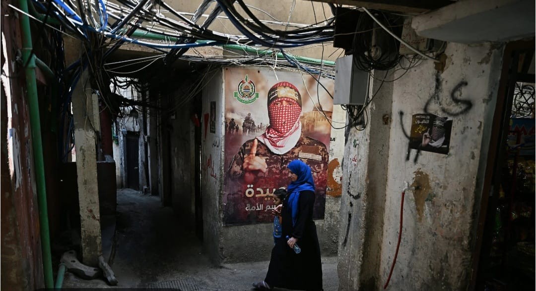 المرأة الفلسطينية اللاجئة 3.jpeg